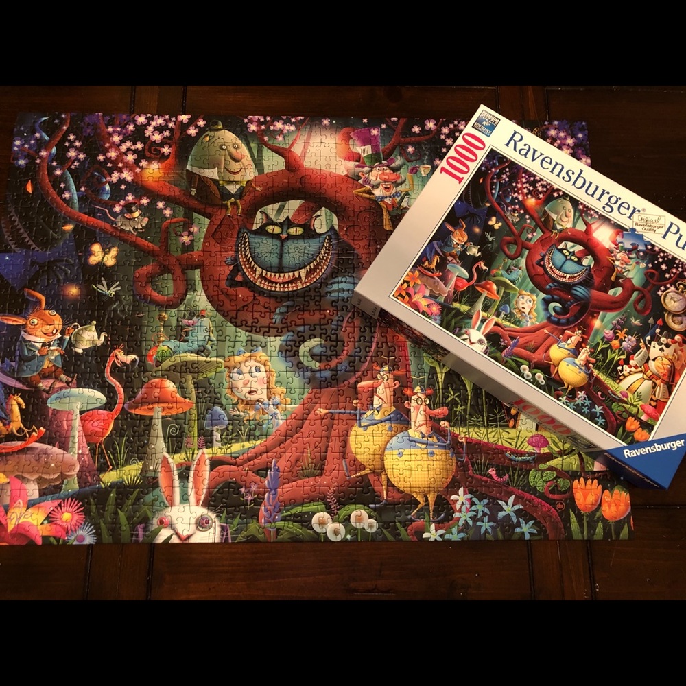 Ravensburger “Most Everyone is Mad” 1000 piece 🧩